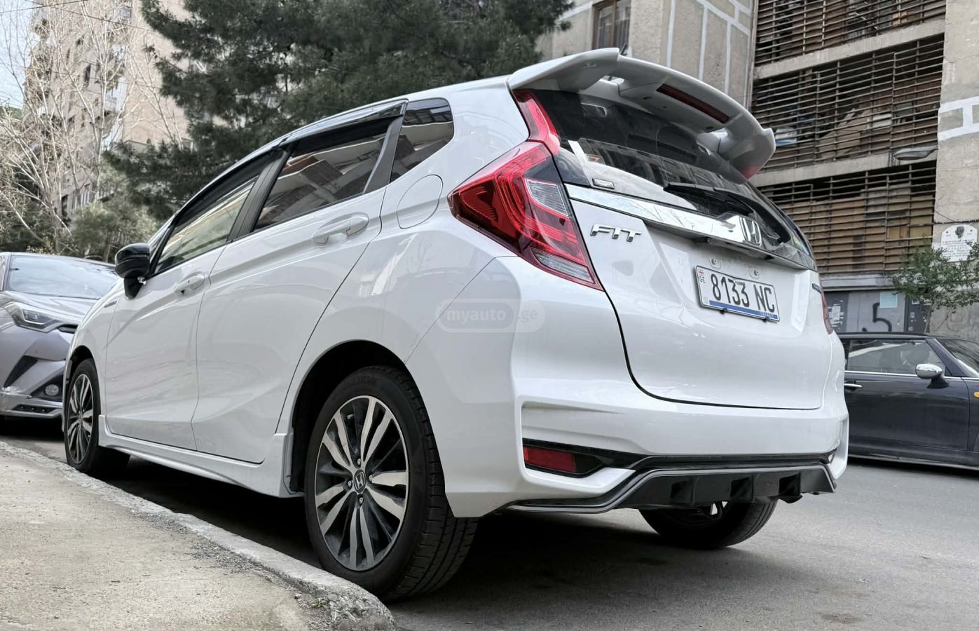 Honda FIT - фото 6