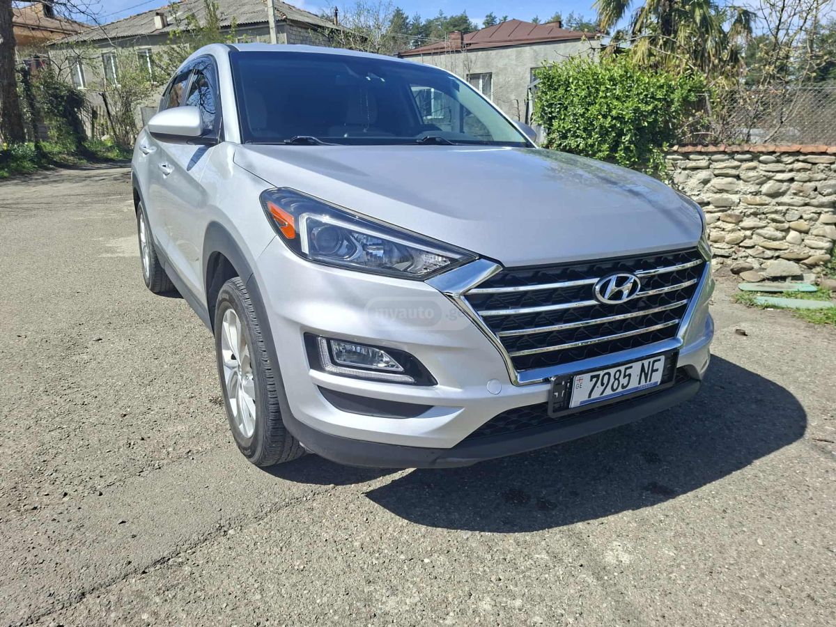 Hyundai Tucson - фото 1