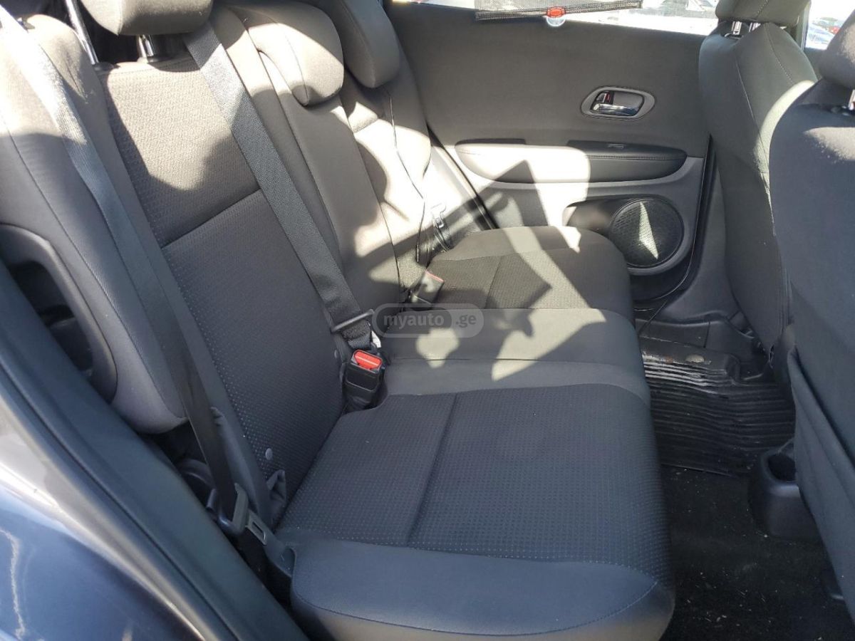 Honda HR-V - фото 10