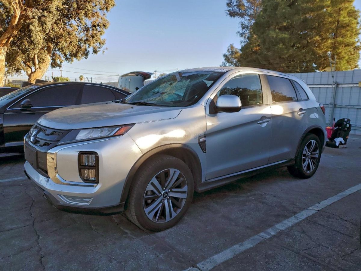 Toyota Outlander 2020 — миниатюра 1