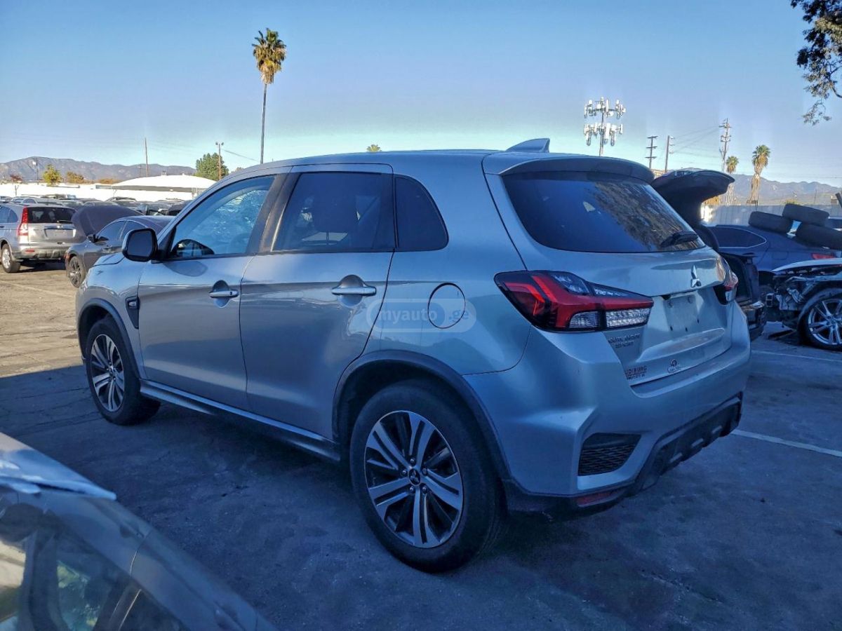 Toyota Outlander 2020 — миниатюра 2