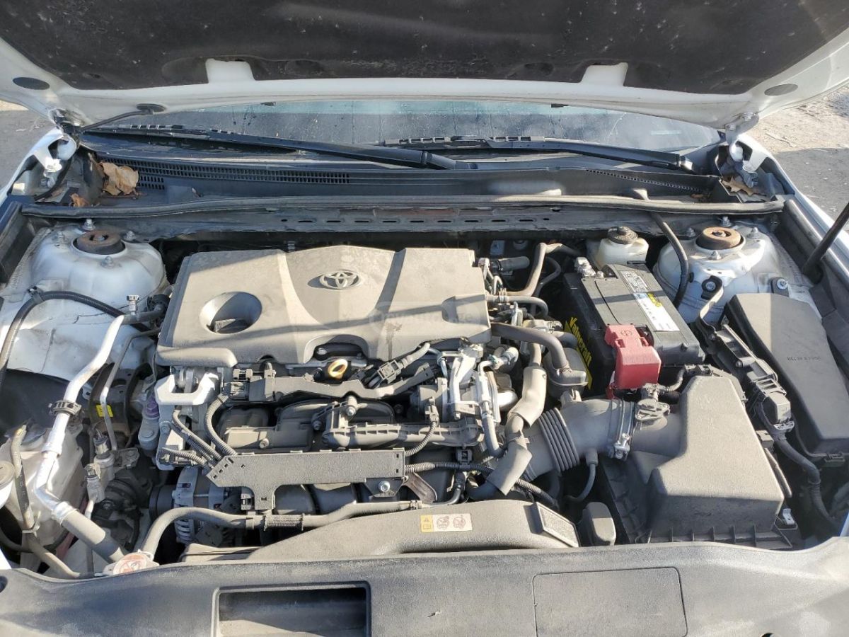 Toyota Camry - фото 9