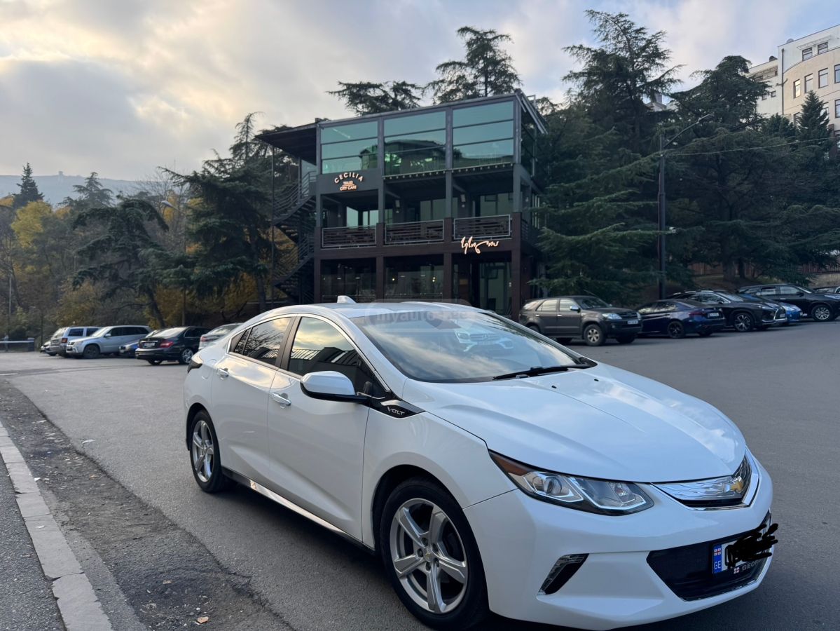 Chevrolet Volt - фото 5