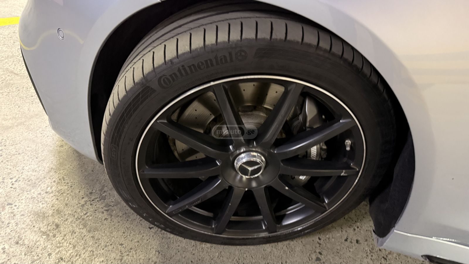 Mercedes-Benz S 63 AMG - фото 4