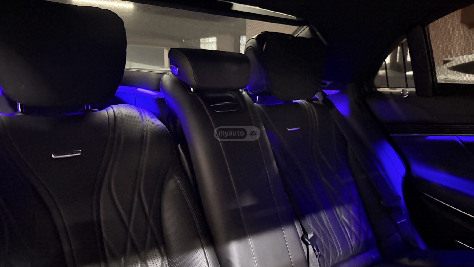 Mercedes-Benz S 63 AMG - фото 8