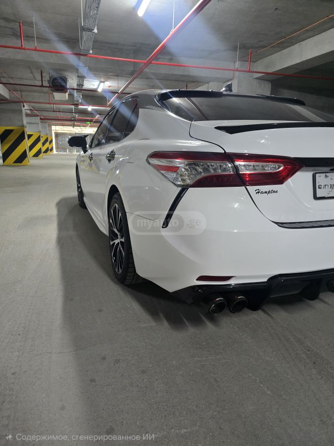 Toyota Camry - фото 6