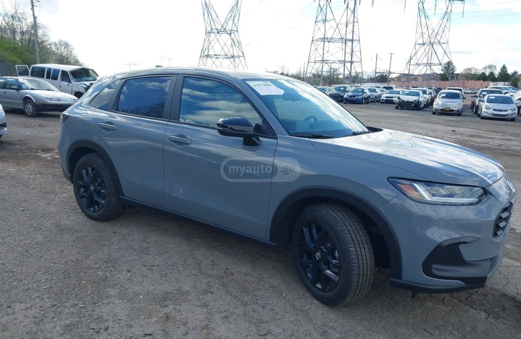 Honda HR-V - фото 1