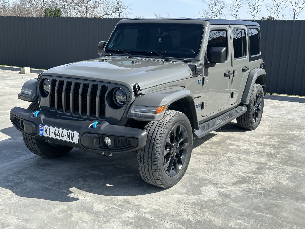 Jeep Wrangler - фото 1