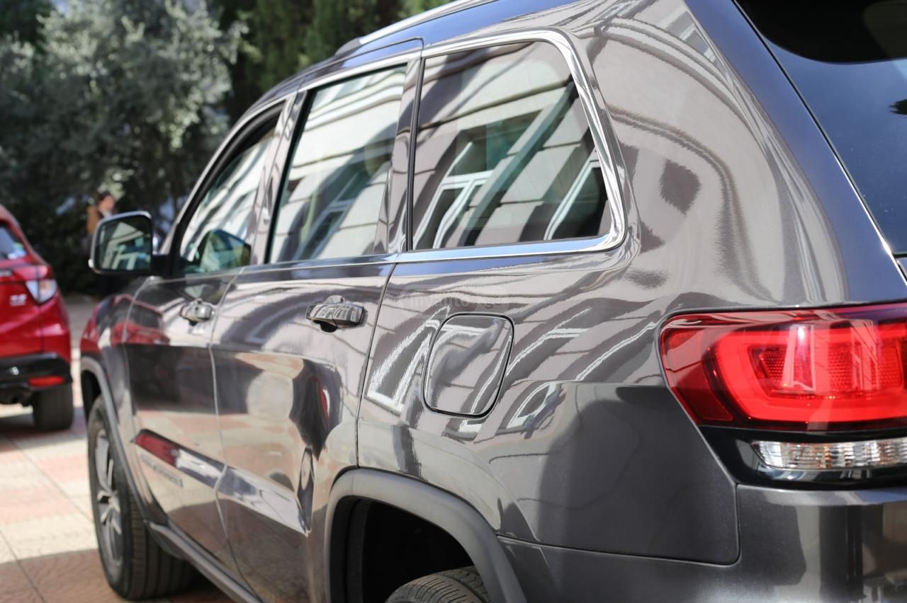 Jeep Limited 4dr 4x2 Automatic — миниатюра 3