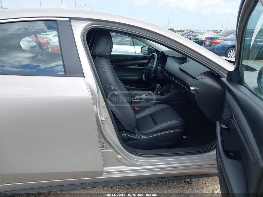 Mazda Mazda 3 2025 — миниатюра 5