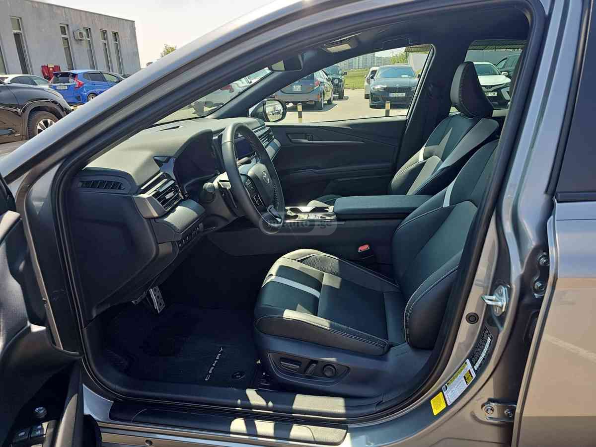 Toyota Toyota Camry — миниатюра 9