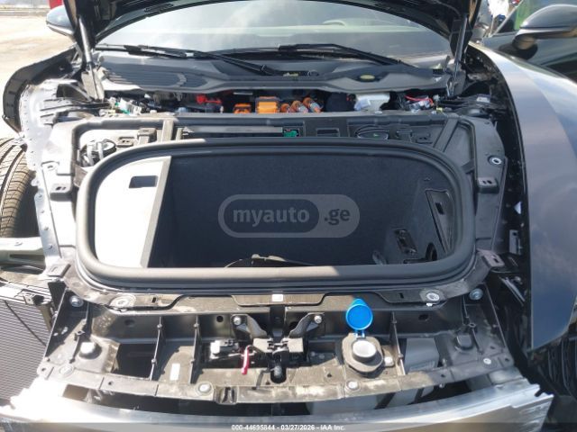 Porsche Taycan 4 S 2026 — миниатюра 12