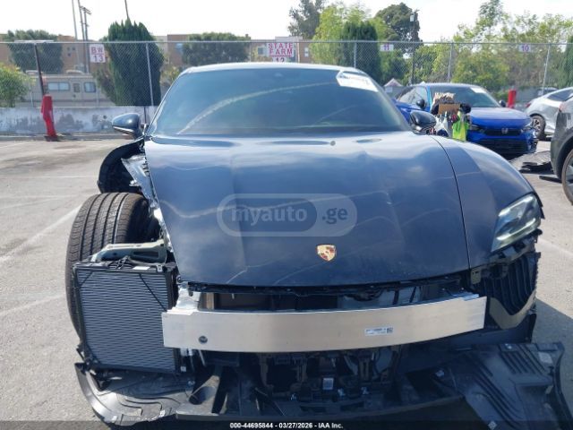 Porsche Taycan 4 S 2026 — миниатюра 6