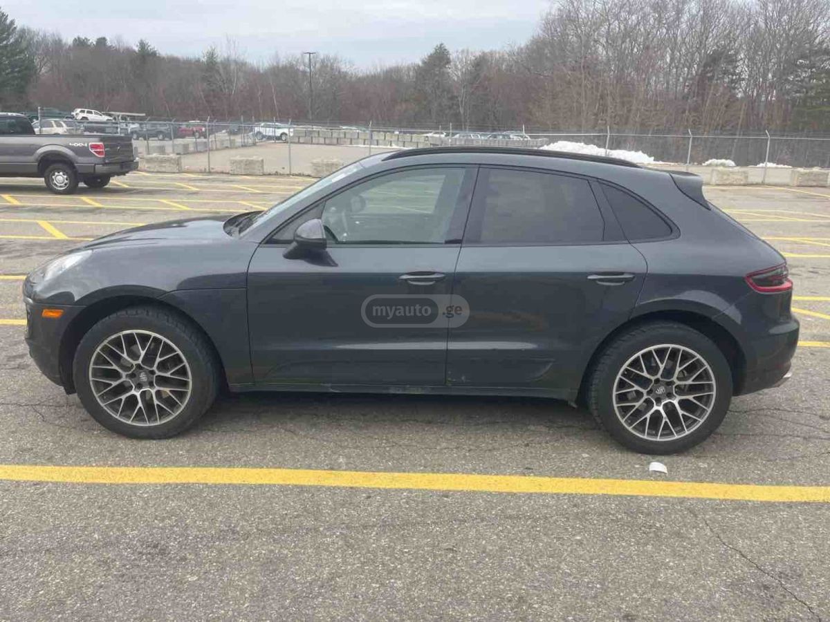 Porsche Macan - фото 1