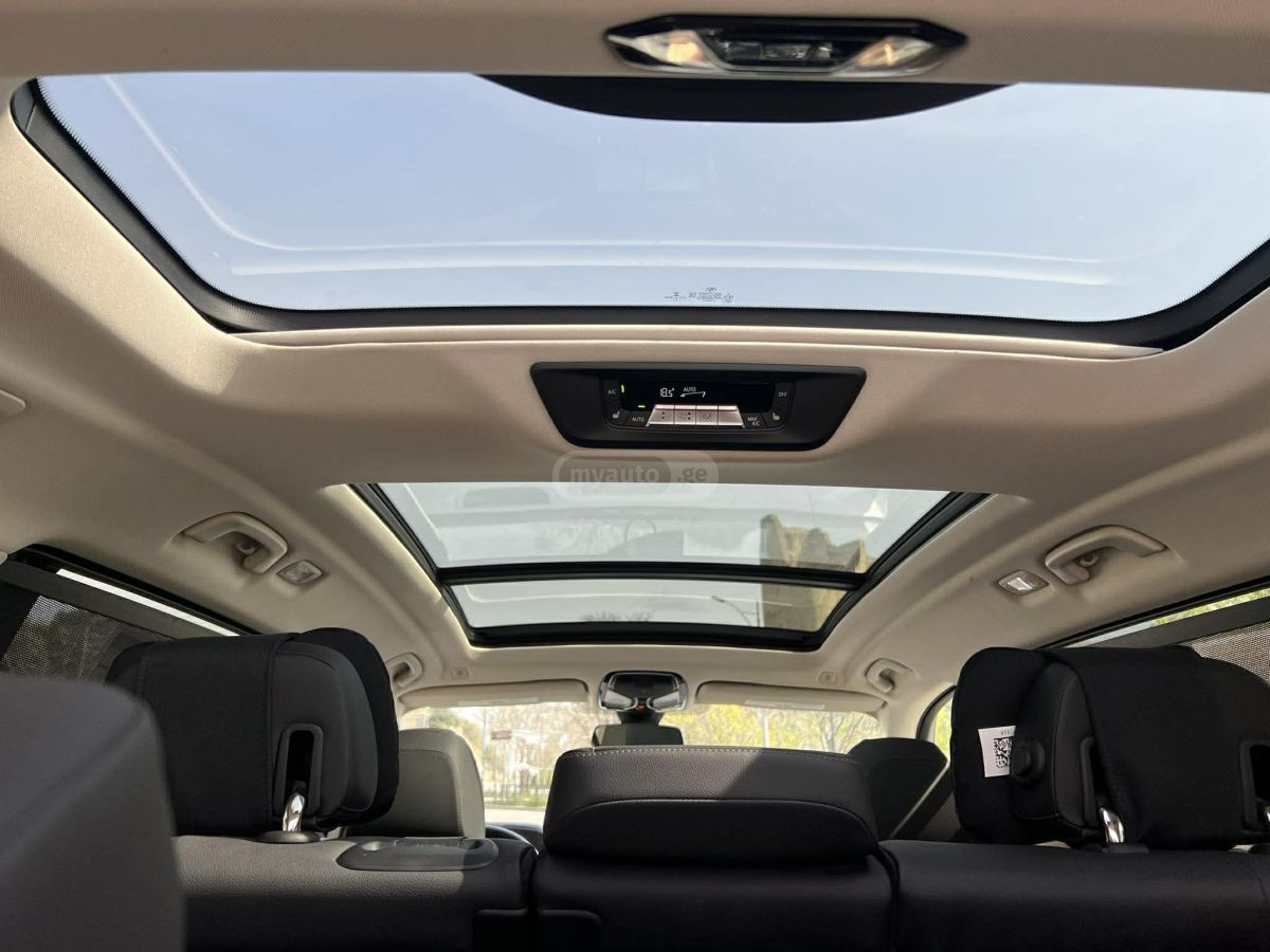 BMW X7 - фото 11