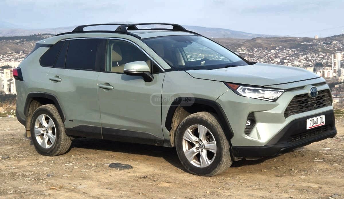 Toyota Rav 4 - фото 2