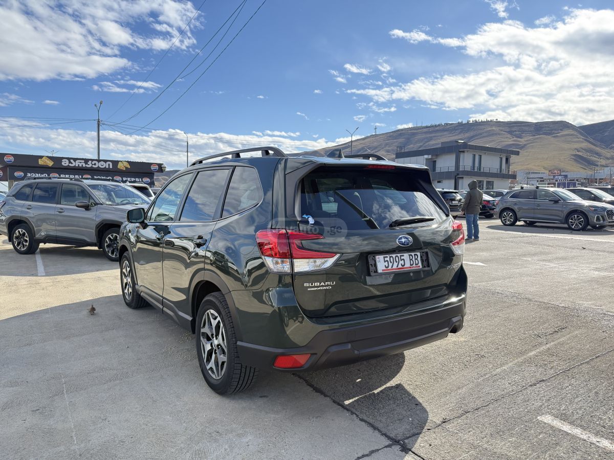 Subaru Limited 4dr All-Wheel Drive CV — миниатюра 5