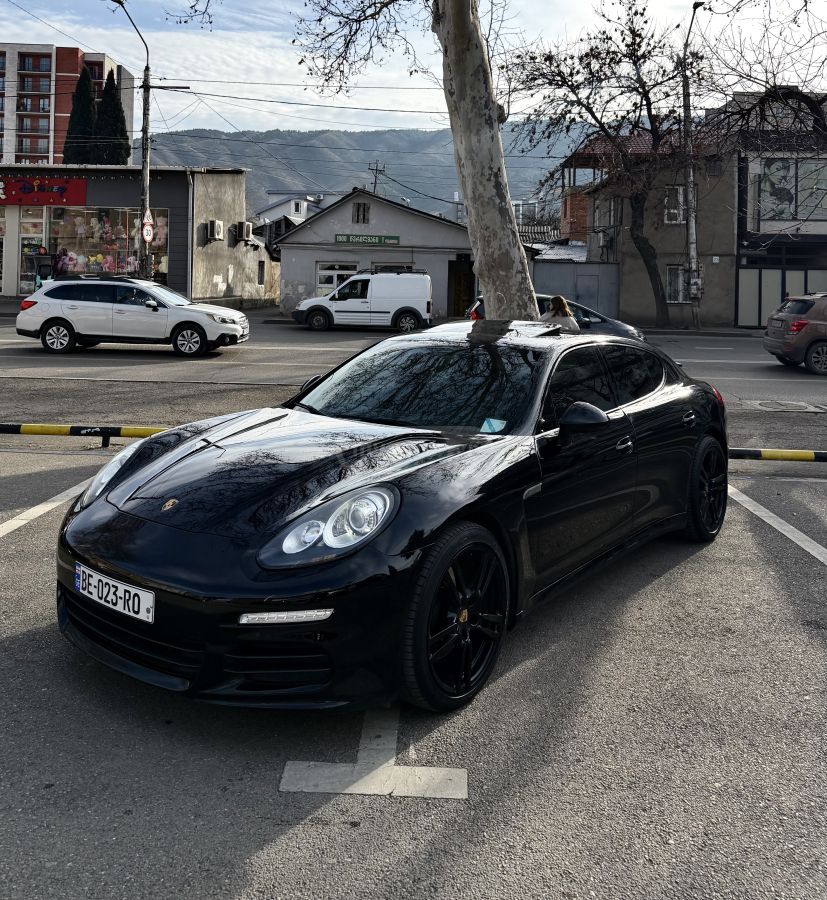Porsche Panamera - фото 2