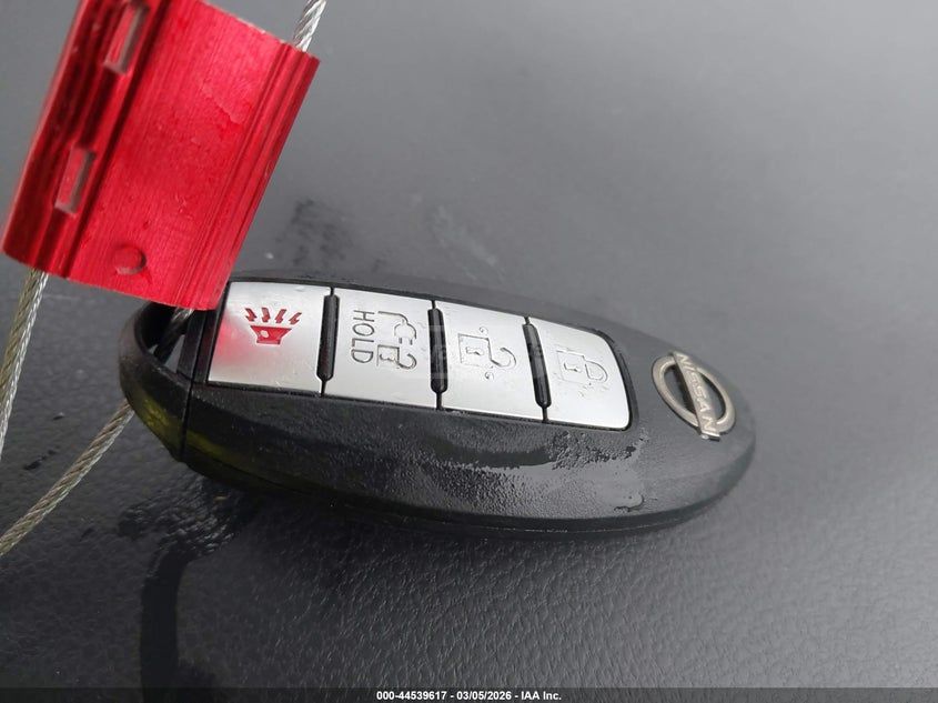 Nissan Leaf 2023 — миниатюра 10