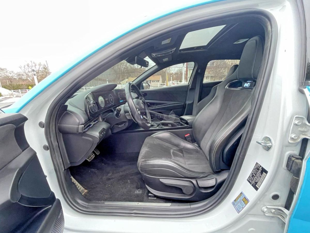 Hyundai N Line 4dr Sedan Automatic — миниатюра 11