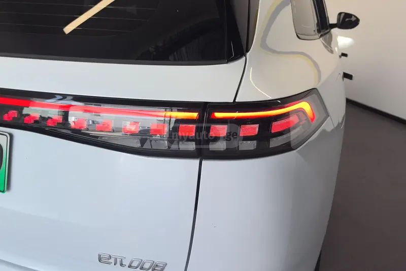 Dongfeng e008 2024 — миниатюра 5