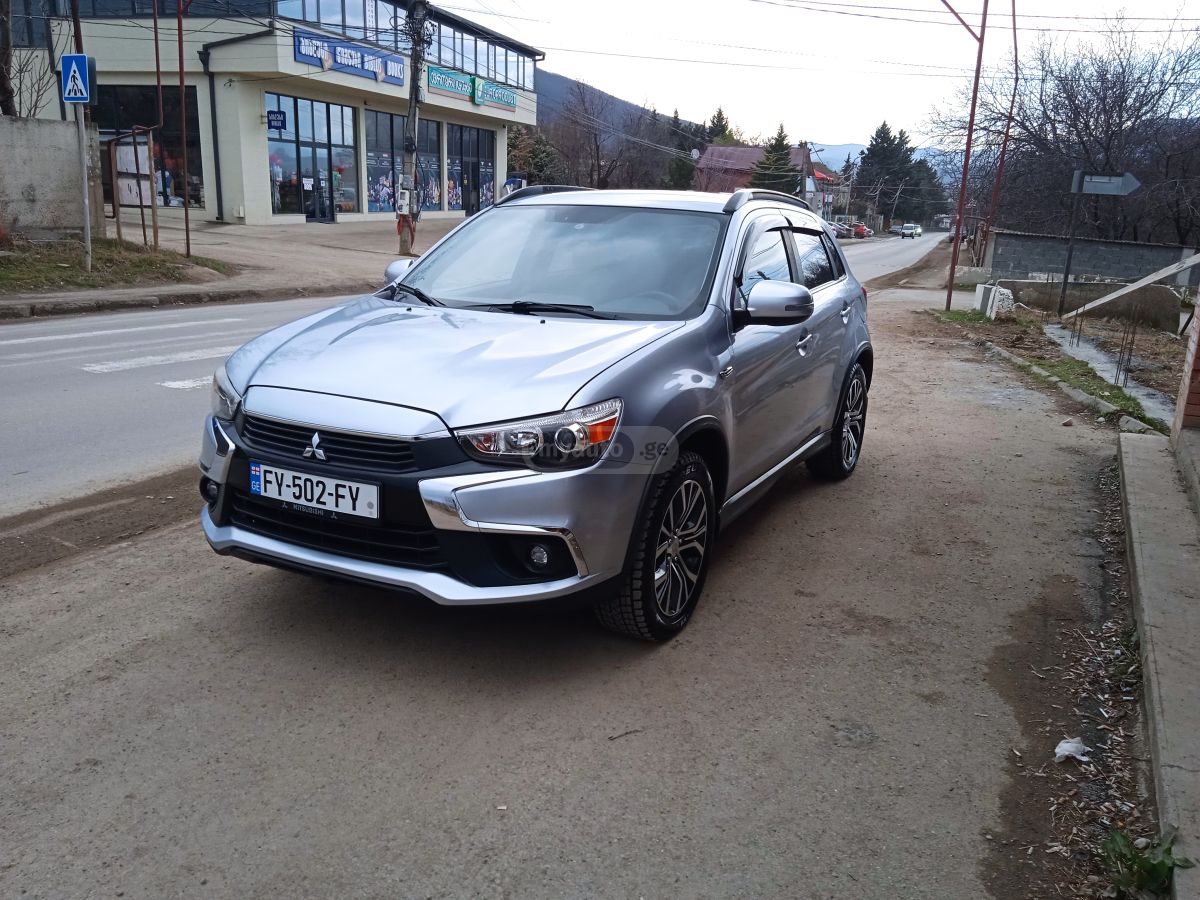 Mitsubishi Outlander Sport - фото 7