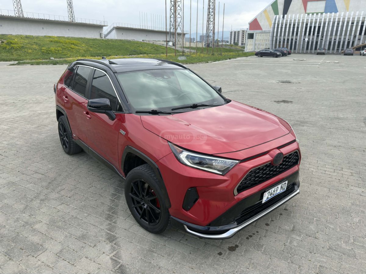 Toyota Rav 4 - фото 1