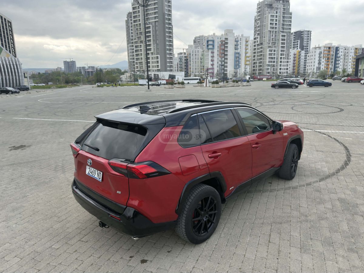 Toyota Rav 4 - фото 3