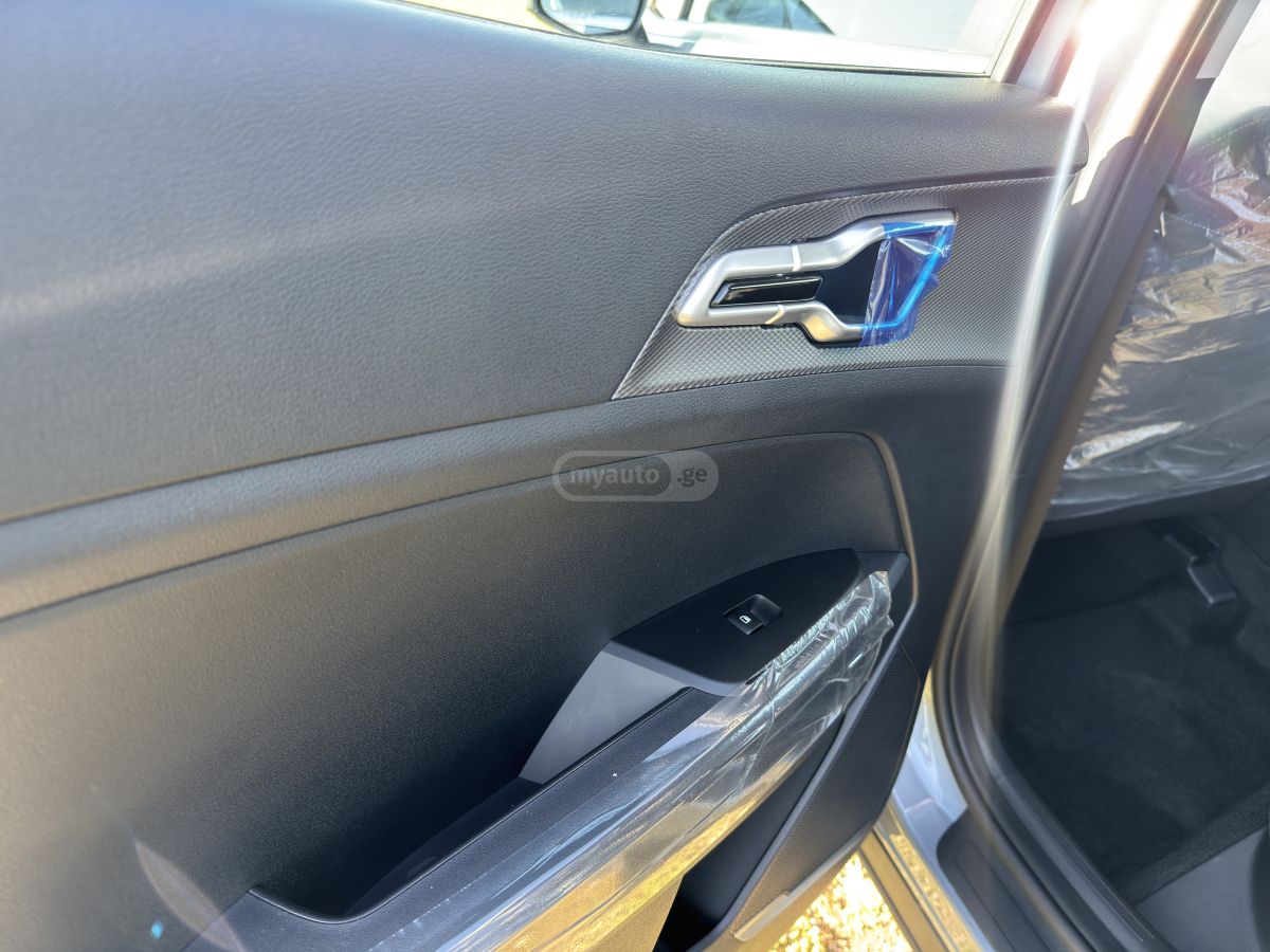 Kia Sportage - фото 13