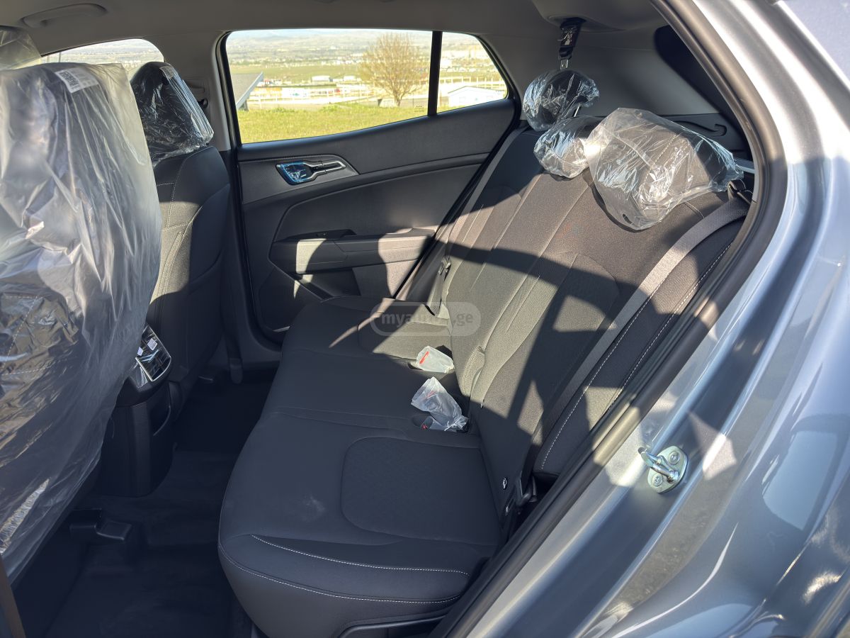 Kia Sportage - фото 14