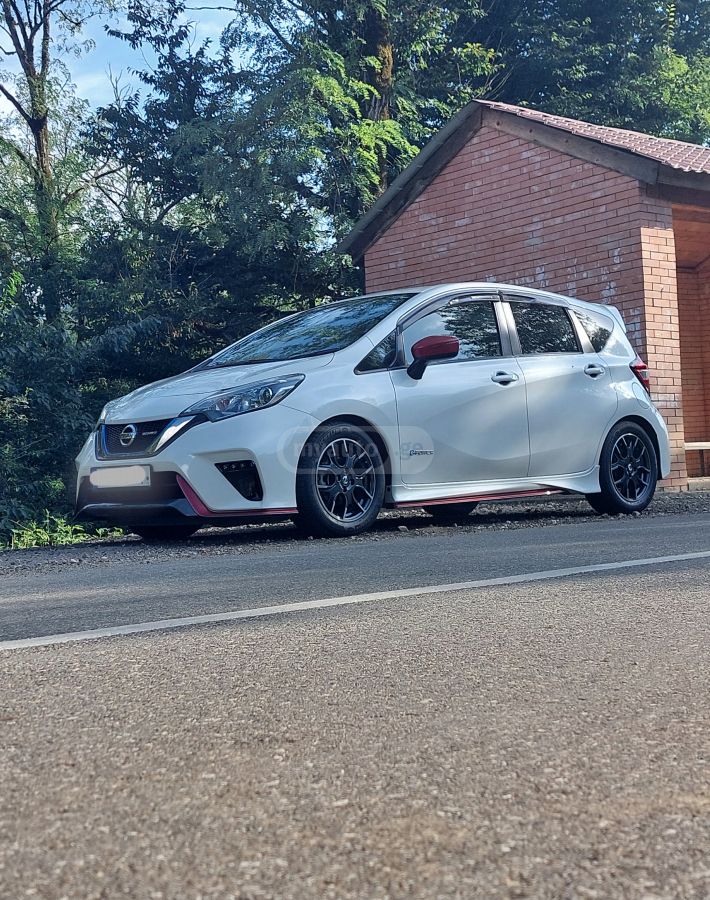 Nissan Note - фото 2