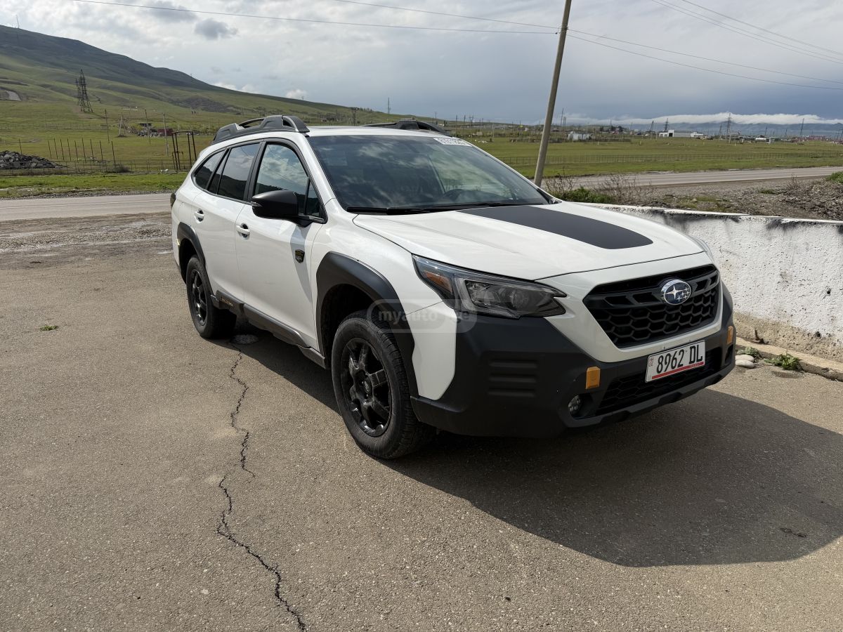Subaru Outback - фото 1