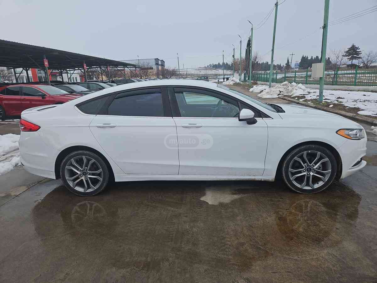 Ford Fusion - фото 5