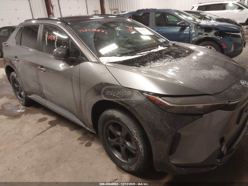 Toyota bZ4X XLE 4dr All-Wheel Drive Automa 2023 — миниатюра 1