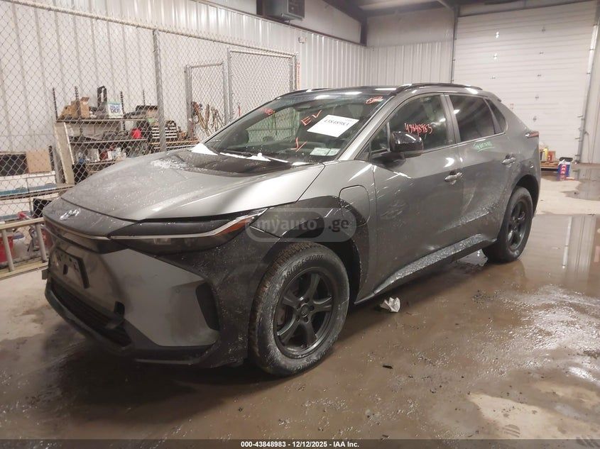 Toyota bZ4X XLE 4dr All-Wheel Drive Automa 2023 — миниатюра 2