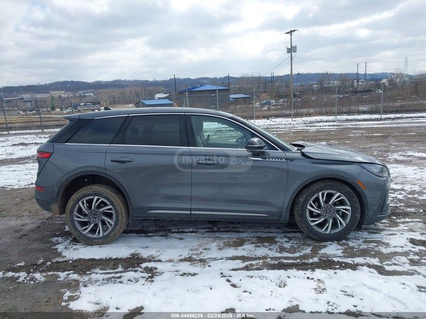 Lincoln Corsair 2024 — миниатюра 12