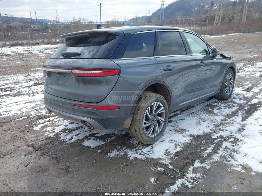 Lincoln Corsair 2024 — миниатюра 3