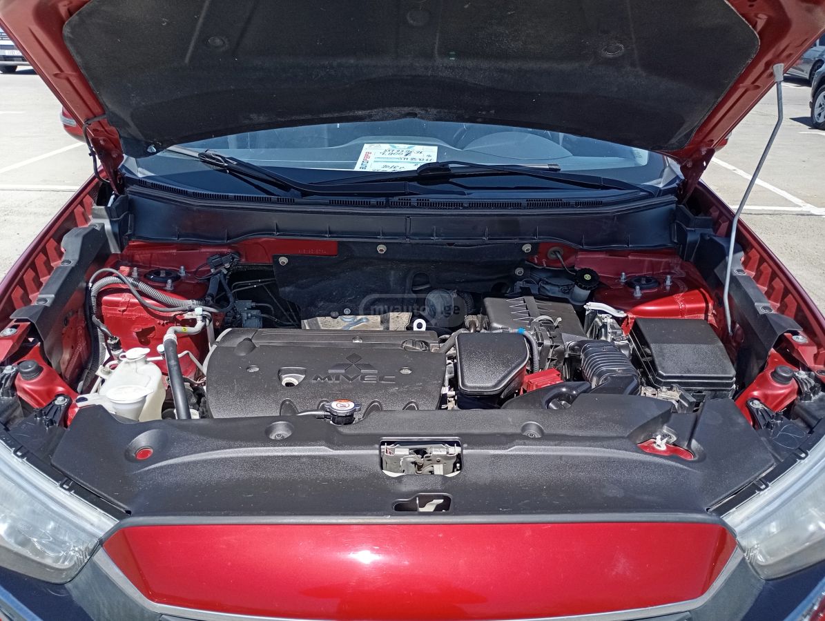 Mitsubishi Outlander Sport - фото 13