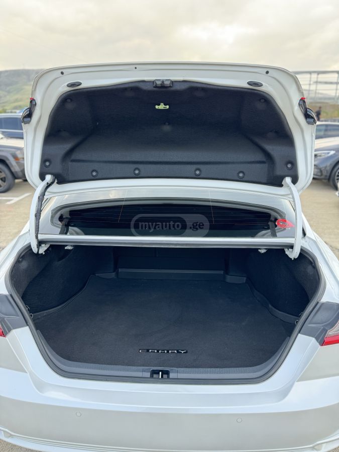 Toyota Camry - фото 10