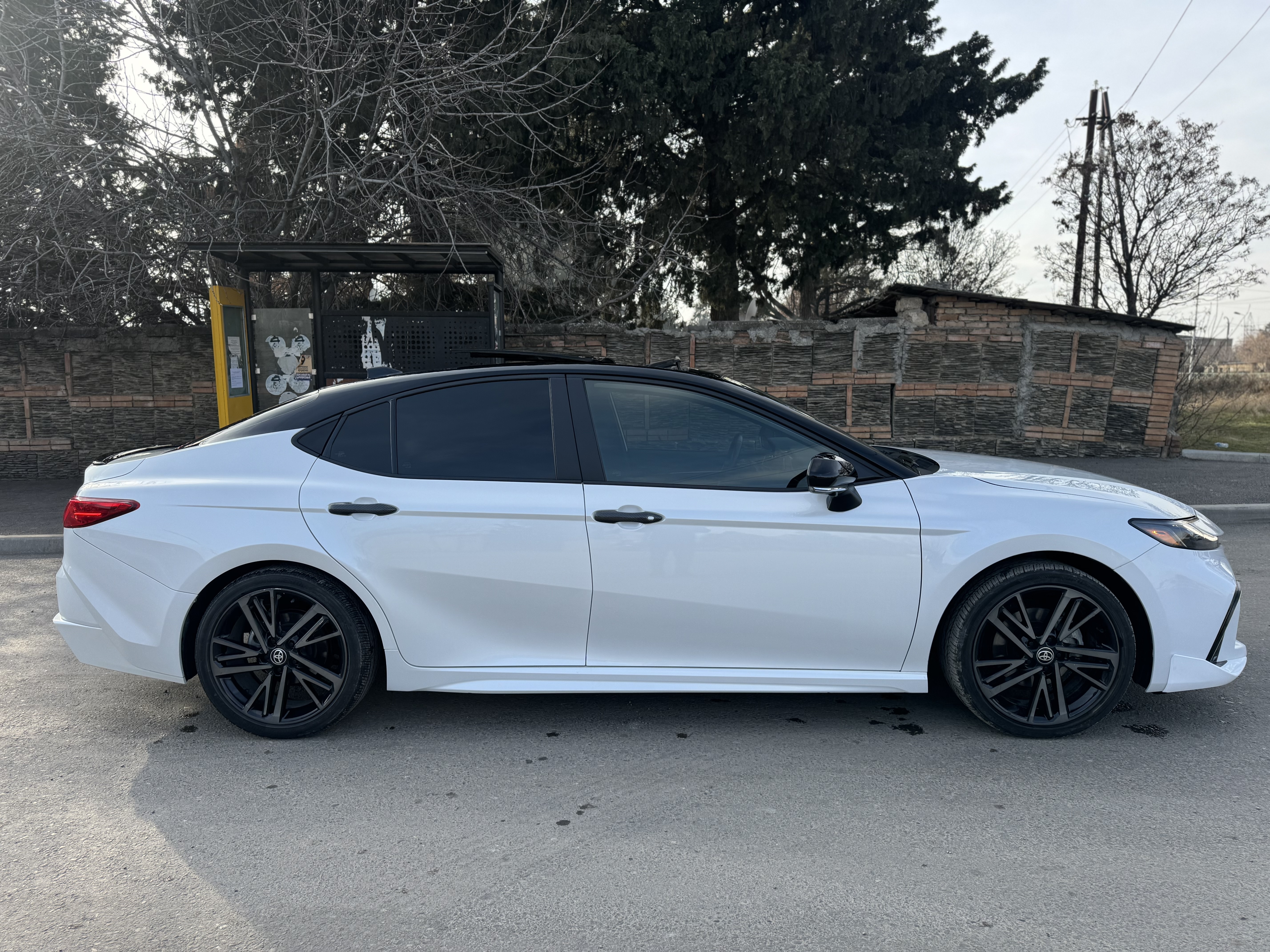 Toyota Camry - фото 4