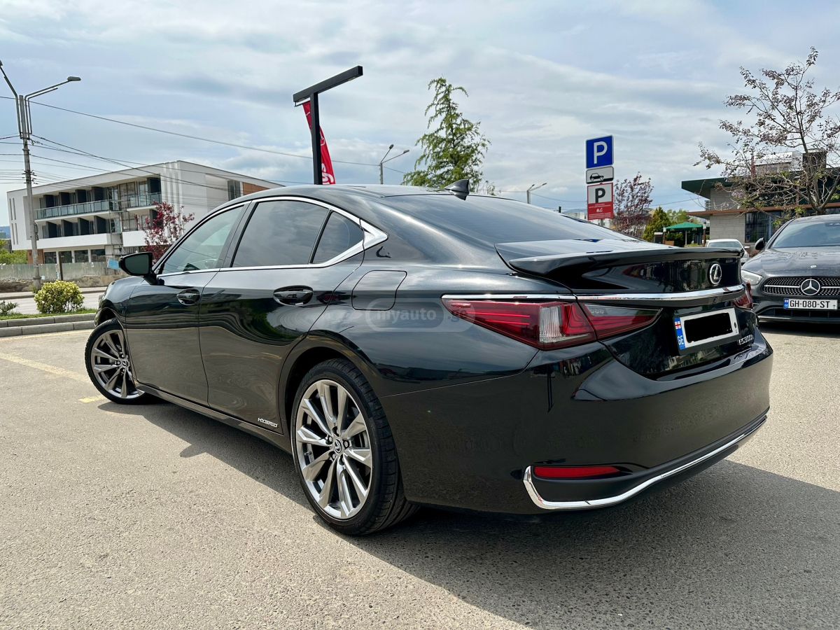 Lexus ES 300 - фото 4