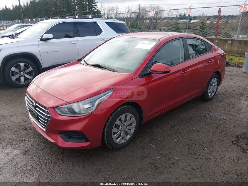 Hyundai Accent - фото 1