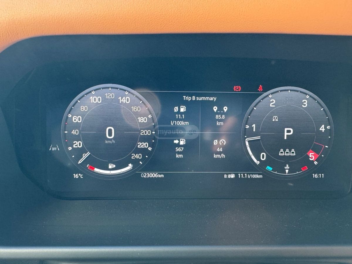 Land Rover HSE — миниатюра 8