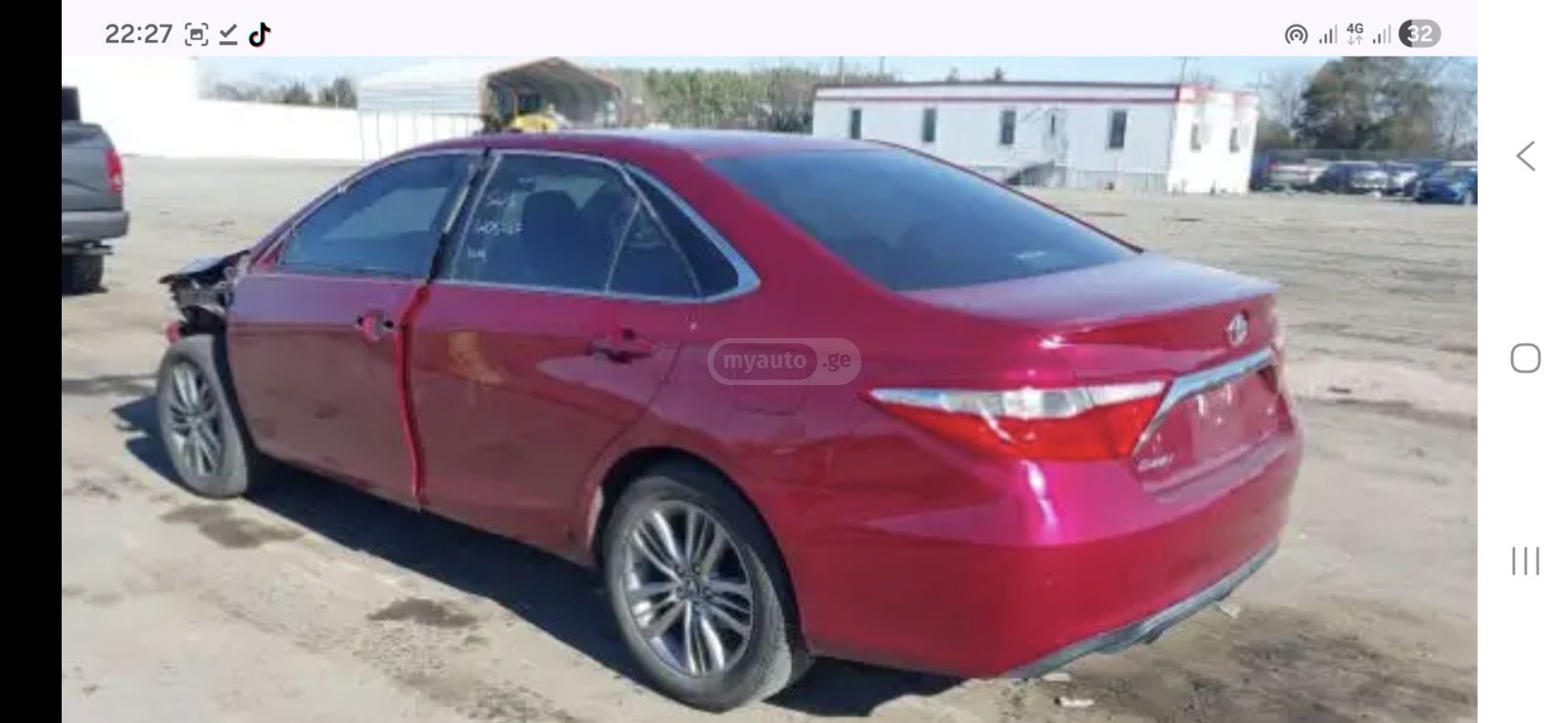 Toyota Camry - фото 3