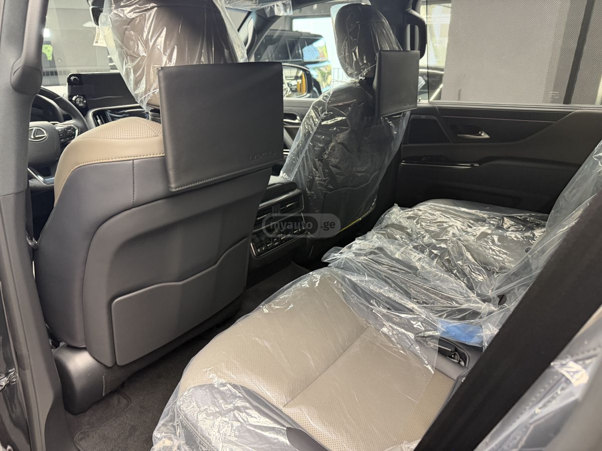 Lexus LX 500 - фото 12