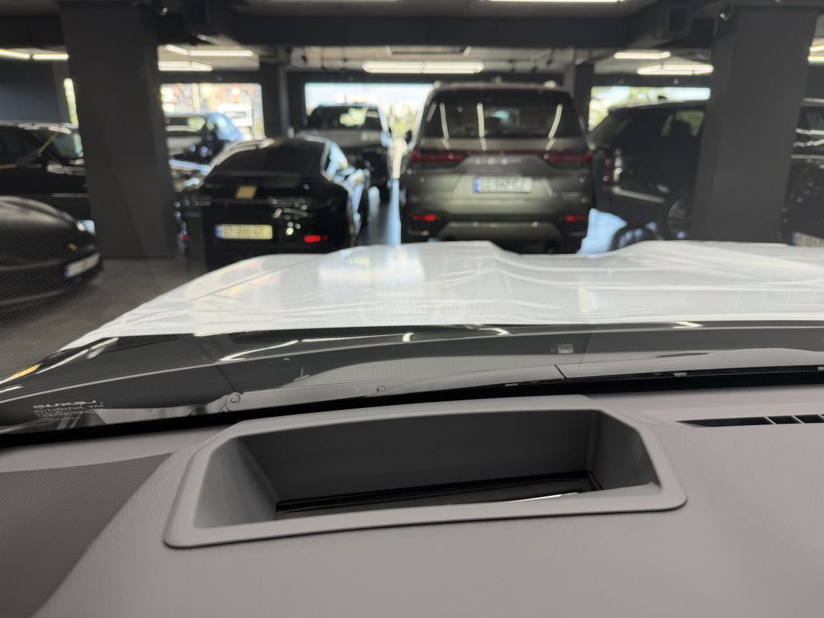 Lexus LX 500 - фото 14