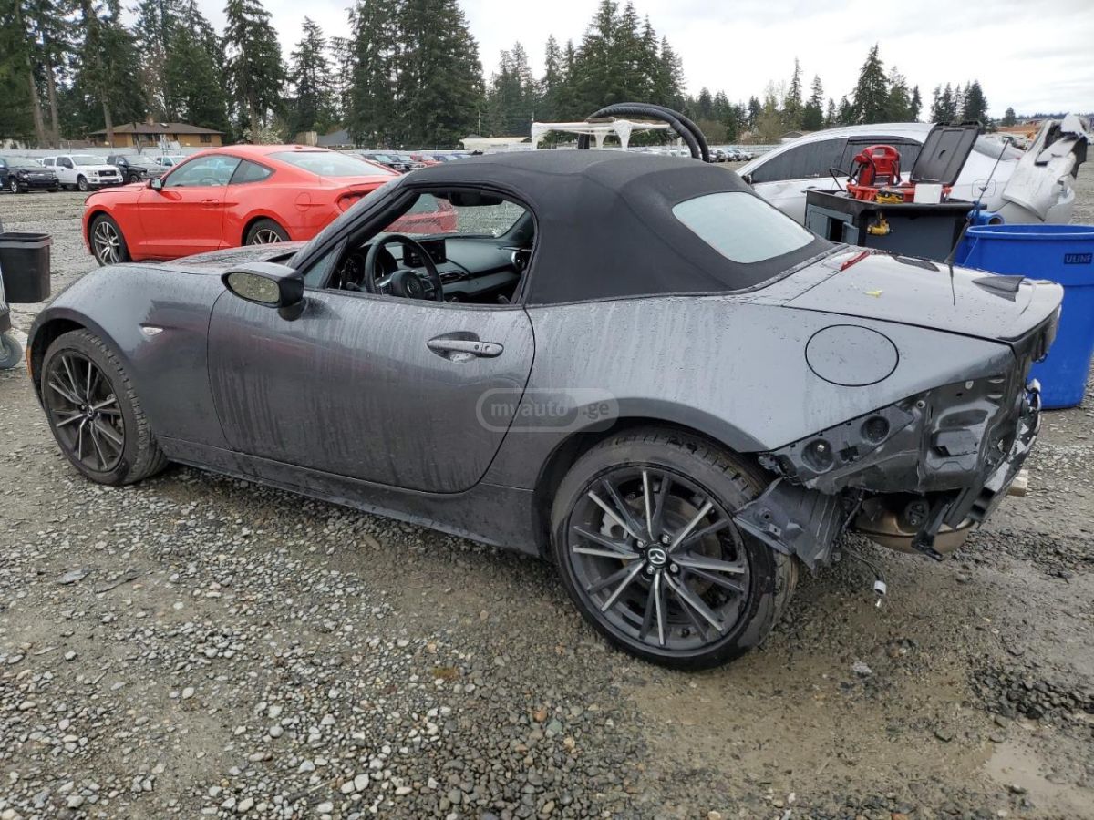 Mazda MX-5 2024 — миниатюра 2