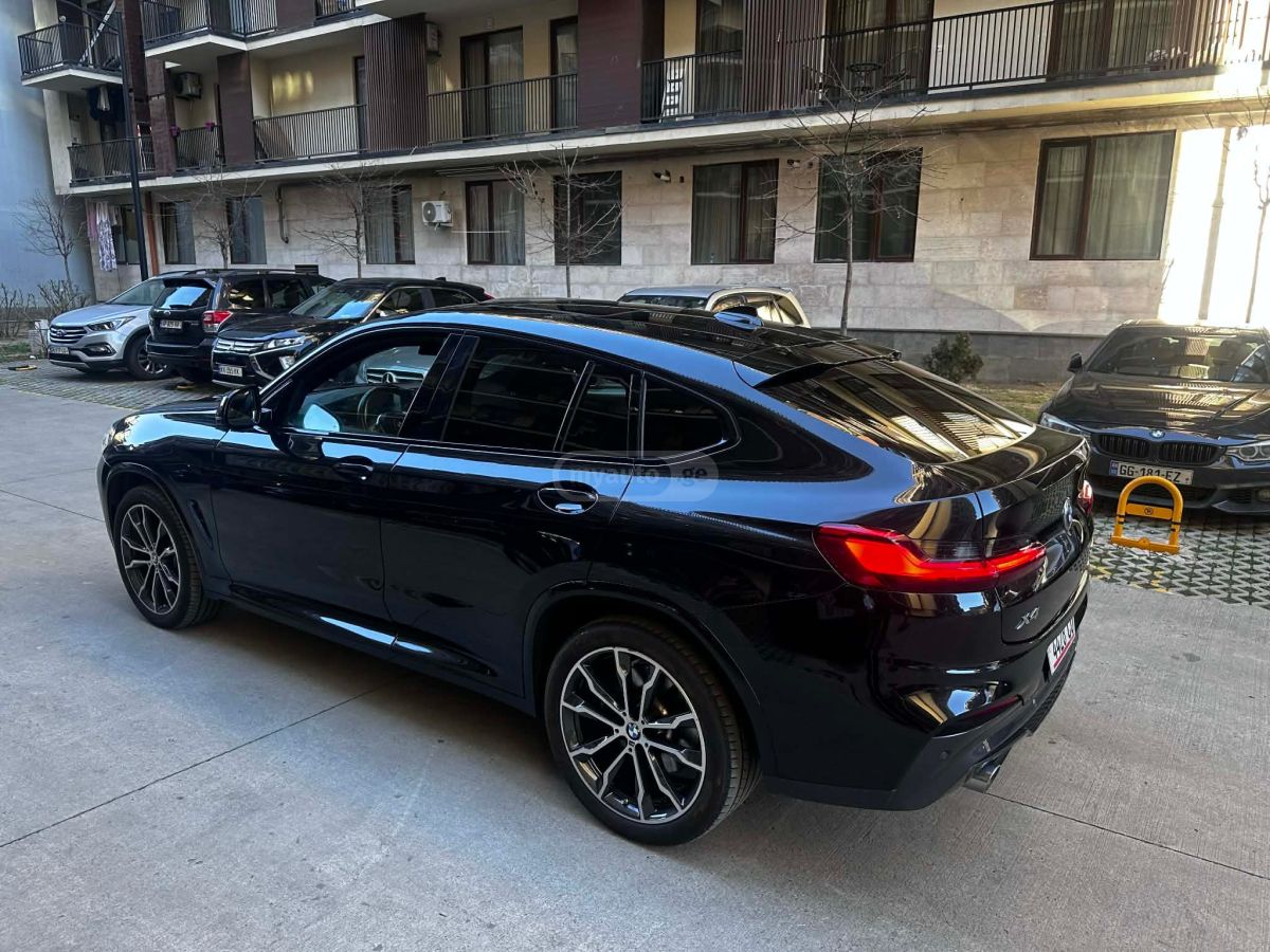 BMW X4 - фото 12