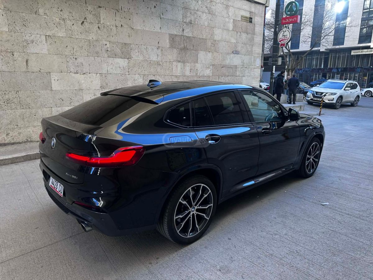 BMW X4 - фото 6