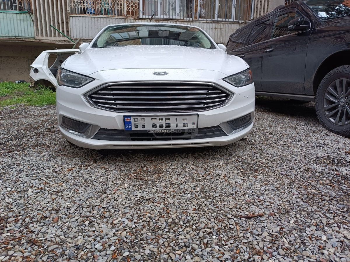 Ford Fusion - фото 6